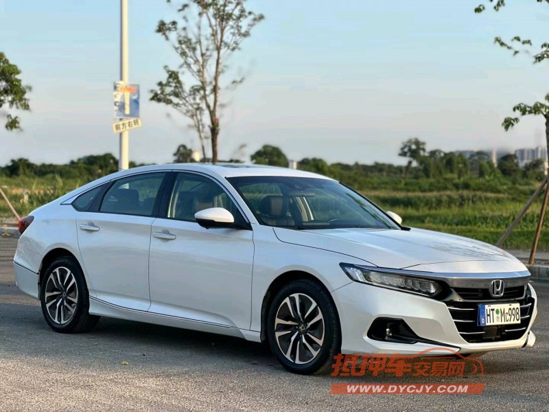 汕头22年本田雅阁2