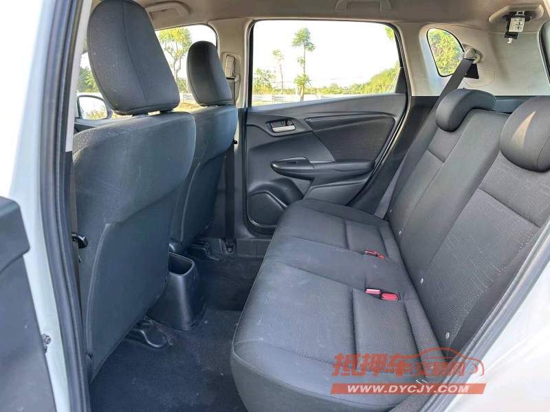 汕头16年本田飞度6