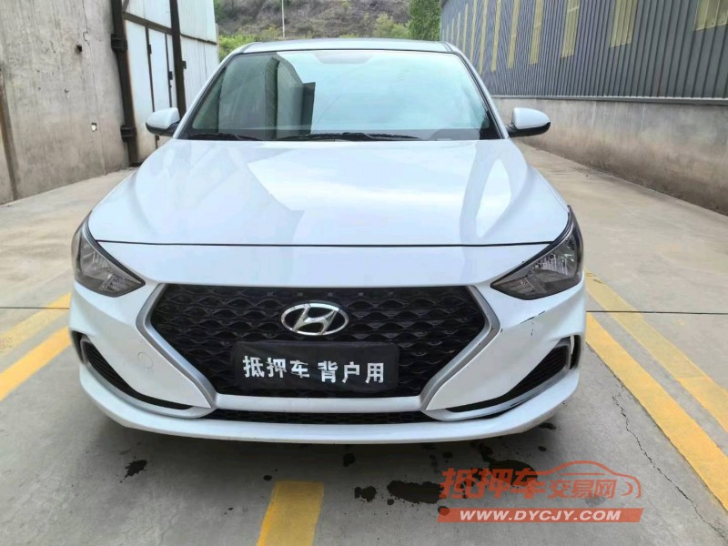 保定21年现代悦动1