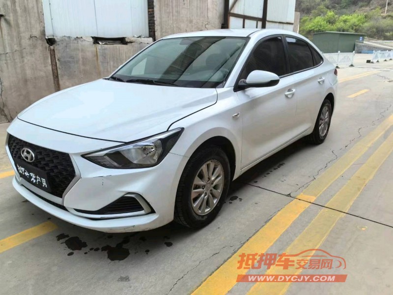 保定21年现代悦动2