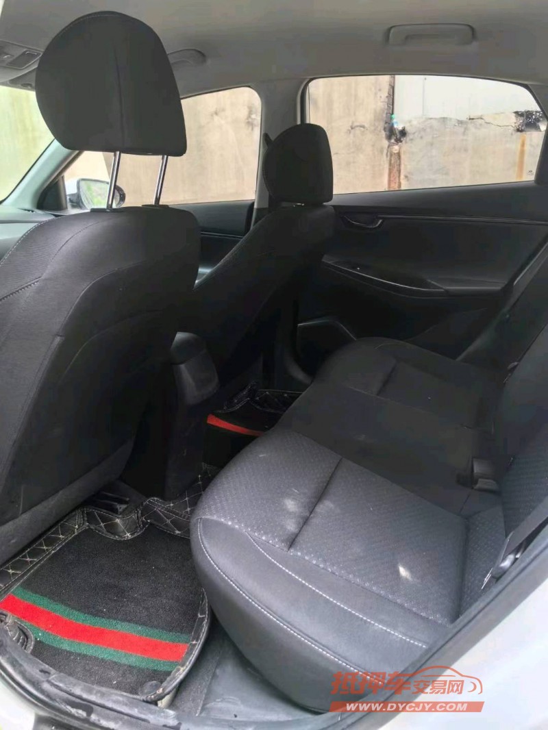 保定21年现代悦动7