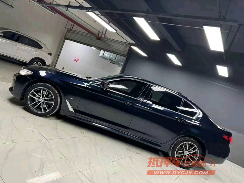 成都21年宝马5系7