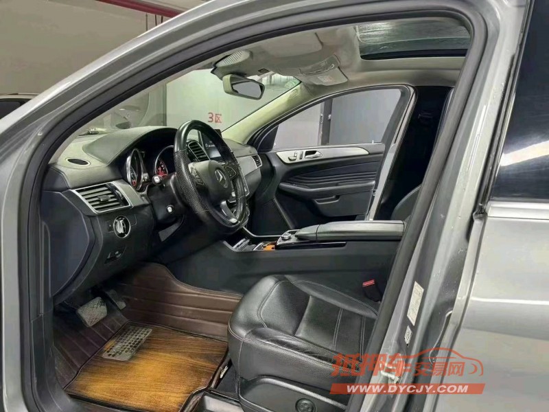 成都15年奔驰GLE5