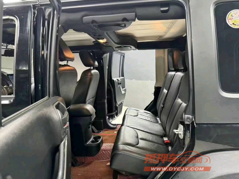 成都16年Jeep牧马人9