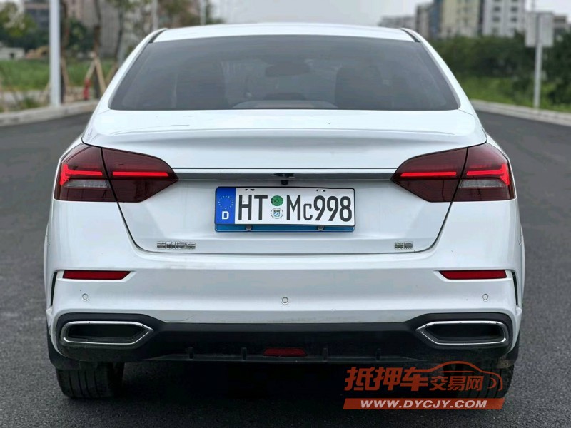 汕头21年吉利帝豪9