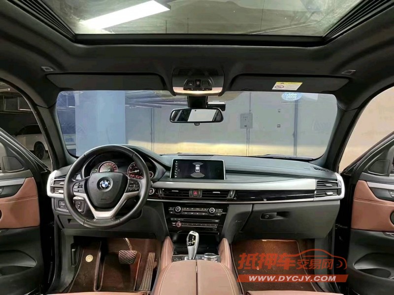 成都19年宝马X69