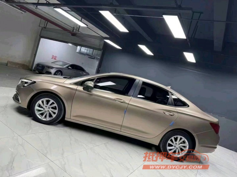 成都18年别克威朗3