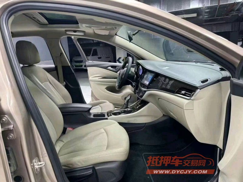 成都18年别克威朗4