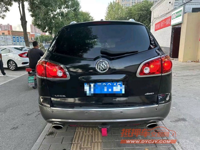 保定10年别克昂科雷9