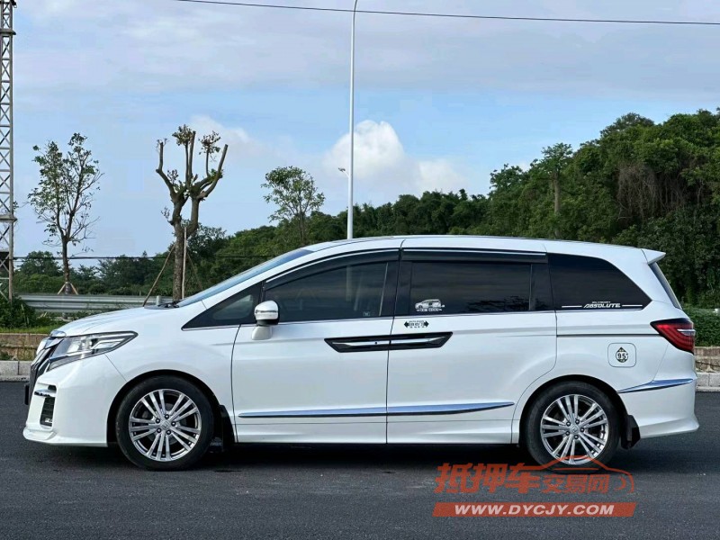 汕头16年本田艾力绅3