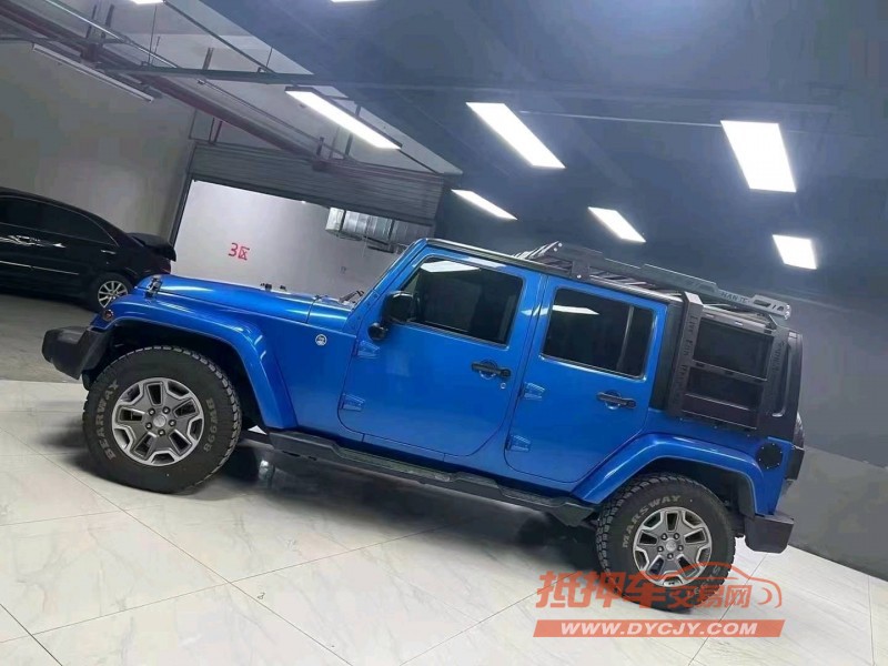 成都16年Jeep牧马人3