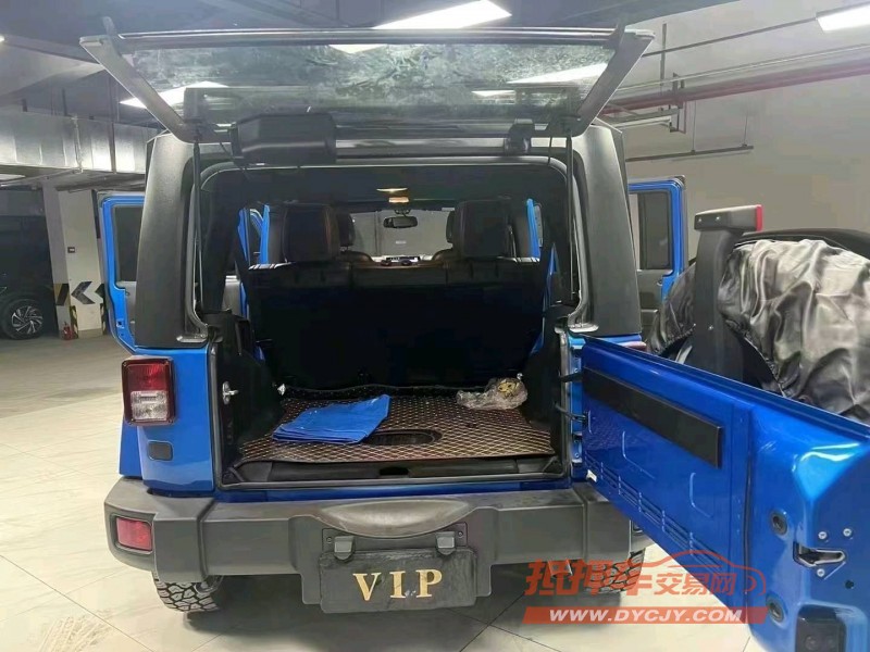 成都16年Jeep牧马人7
