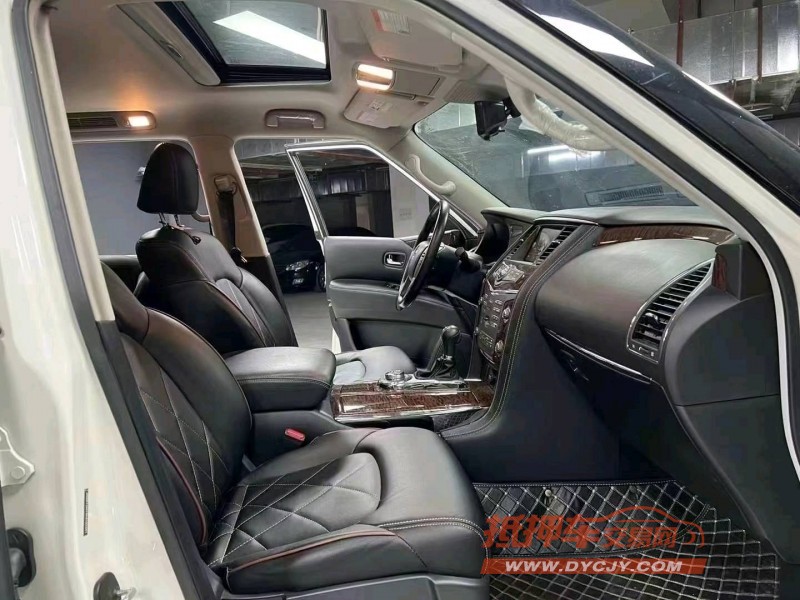 成都19年日产途乐4