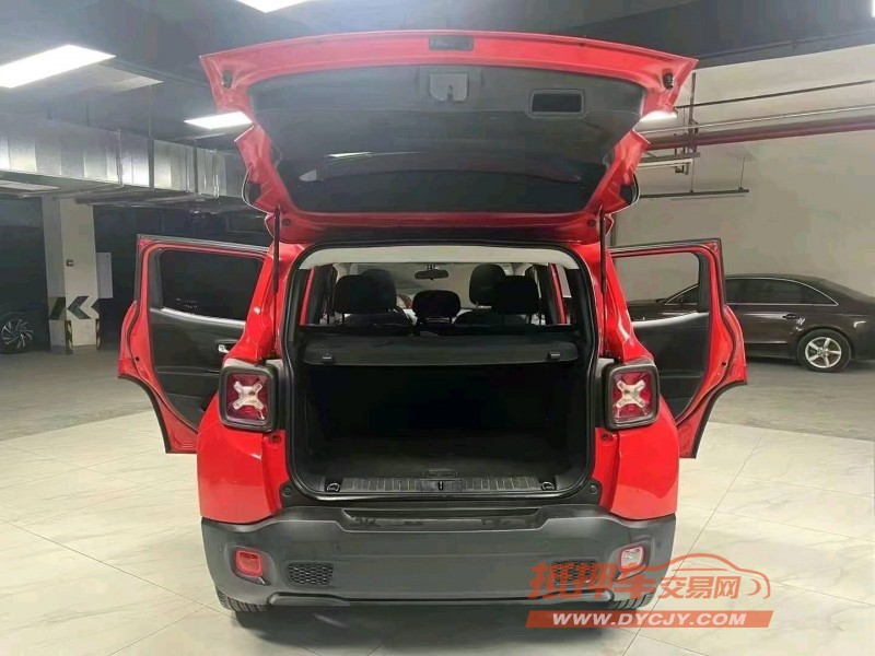 成都19年Jeep自由侠7