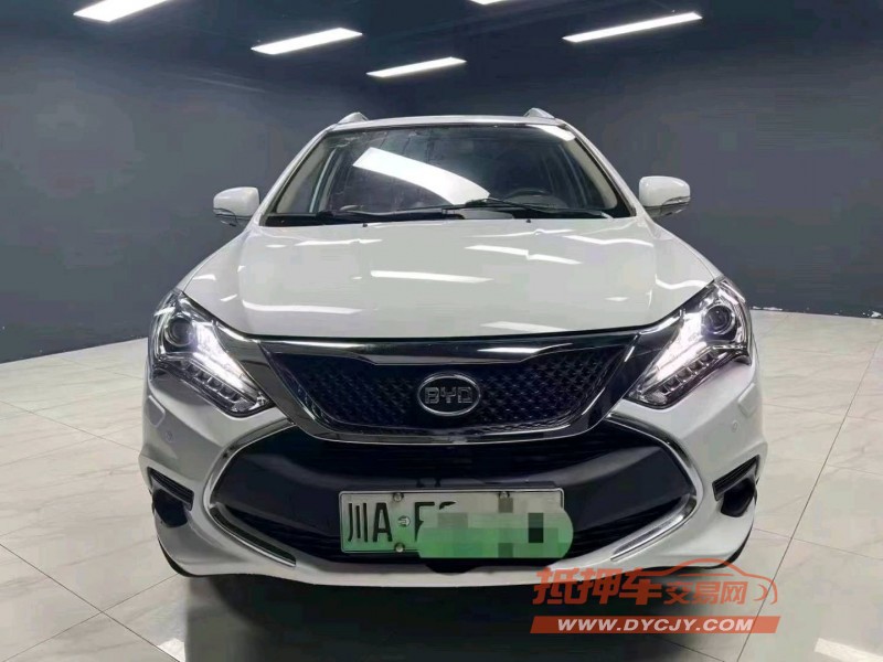 成都16年比亚迪唐1