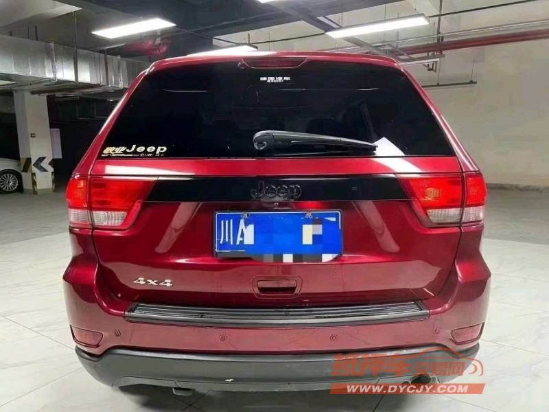 成都12年Jeep大切诺基8