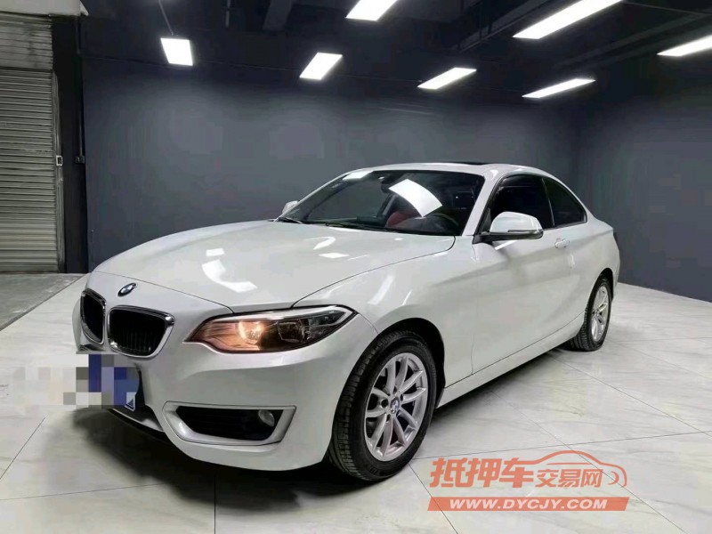 成都18年宝马2系3