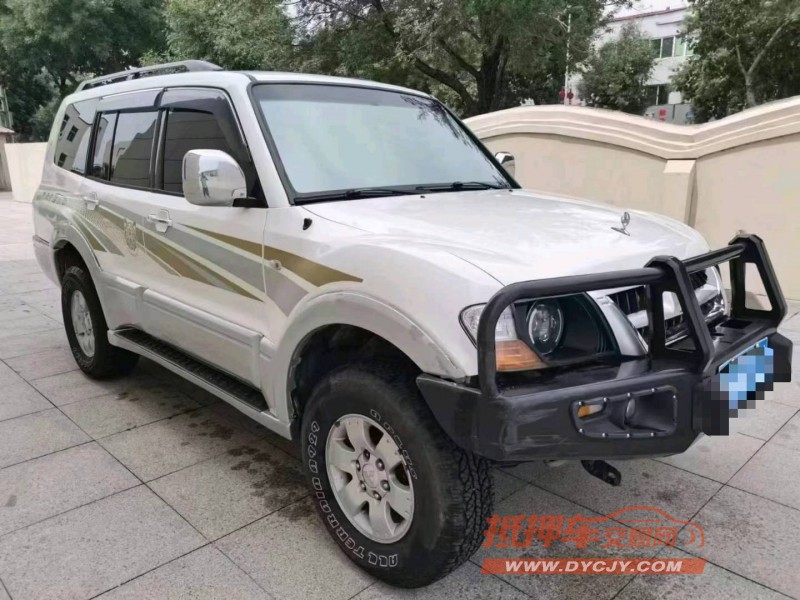 保定09年三菱帕杰罗3