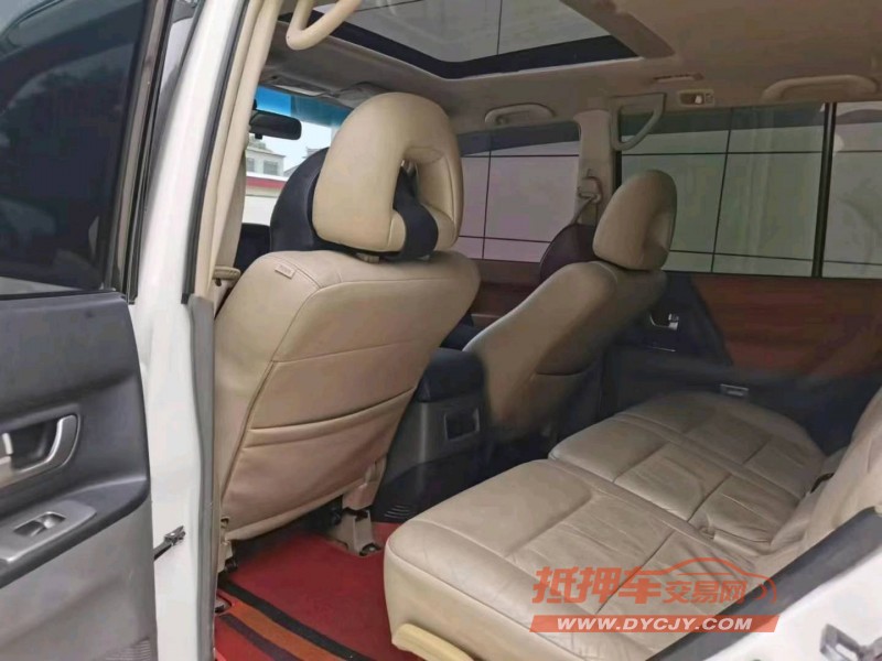 保定09年三菱帕杰罗6