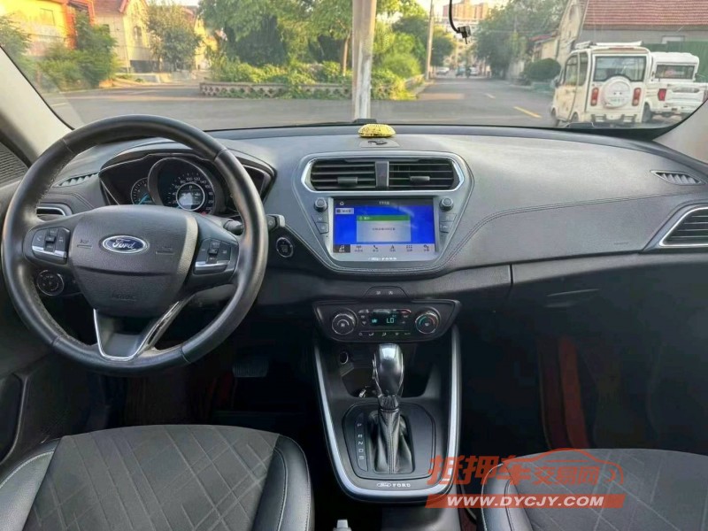 烟台20年福特福睿斯8