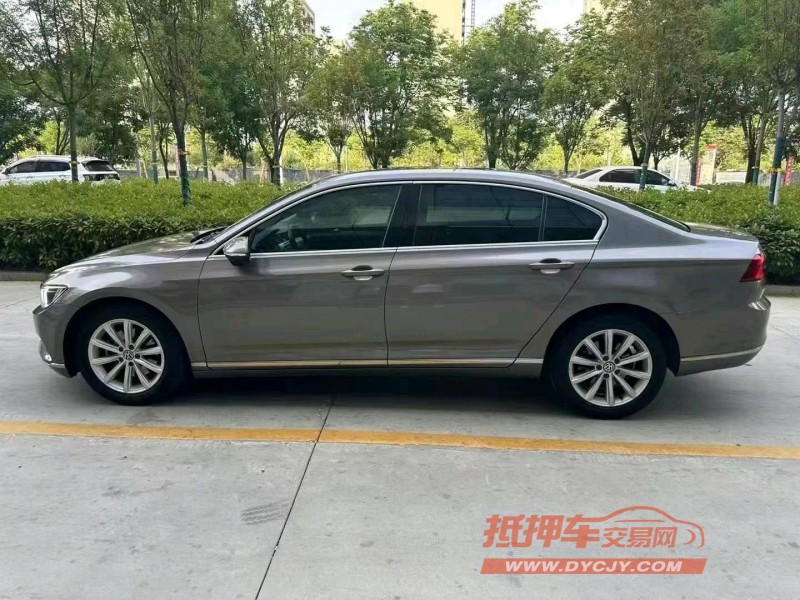 潍坊17年大众迈腾5