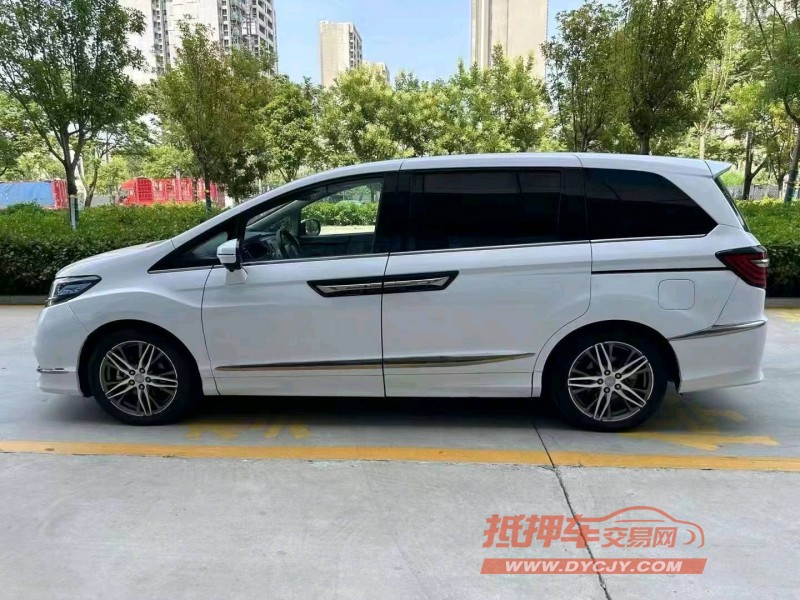 烟台20年本田艾力绅3