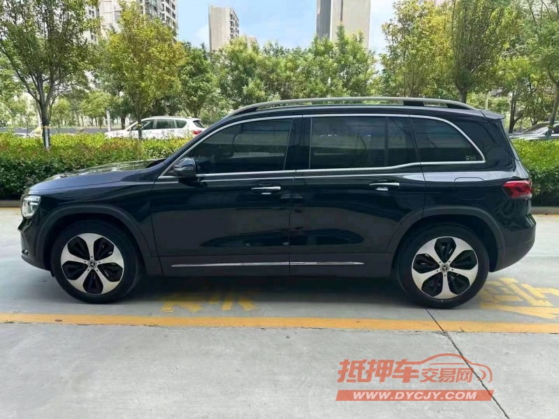 烟台21年奔驰GLB6