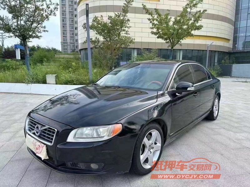 济宁11年沃尔沃S80L3