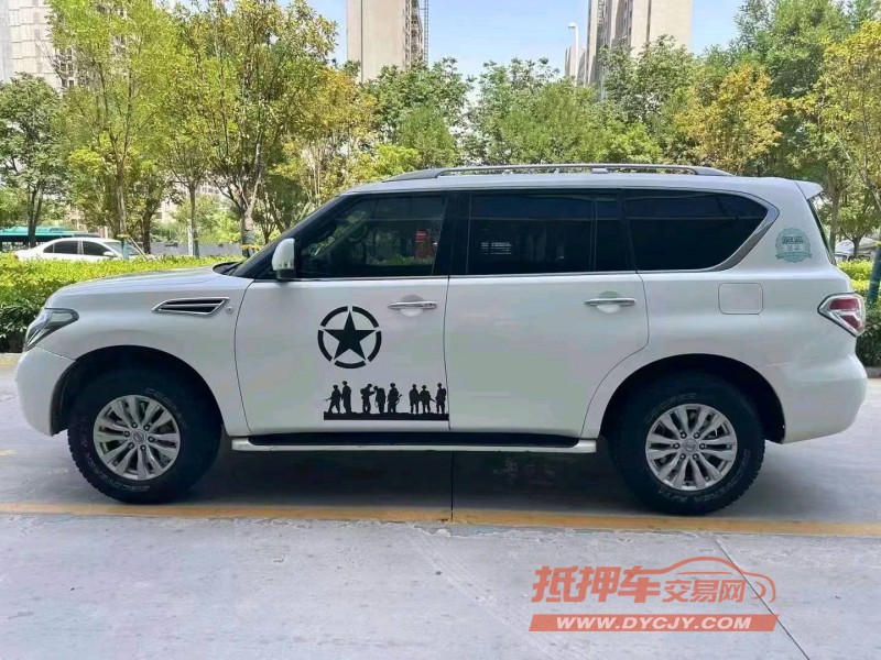 枣庄18年日产途乐3