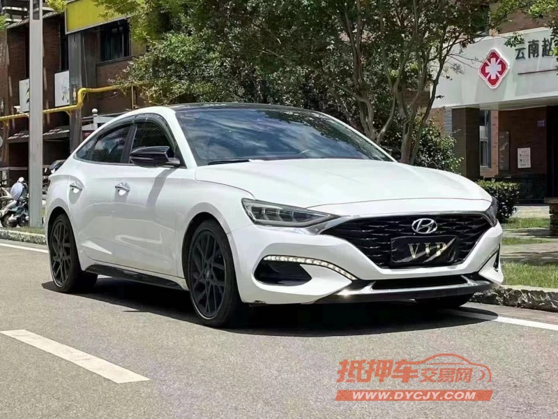 济宁22年现代菲斯塔2