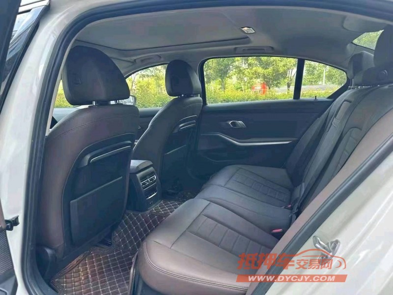 潍坊21年宝马3系7