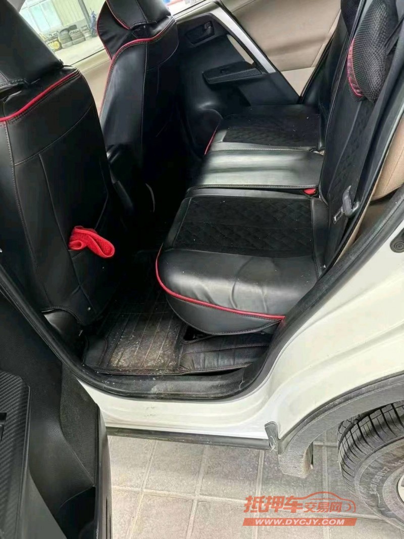 济宁15年丰田RAV4荣放3