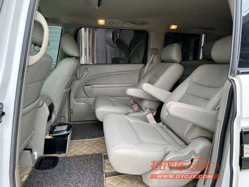 江门12年本田艾力绅5