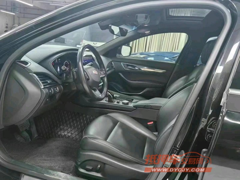 成都20年凯迪拉克CT56