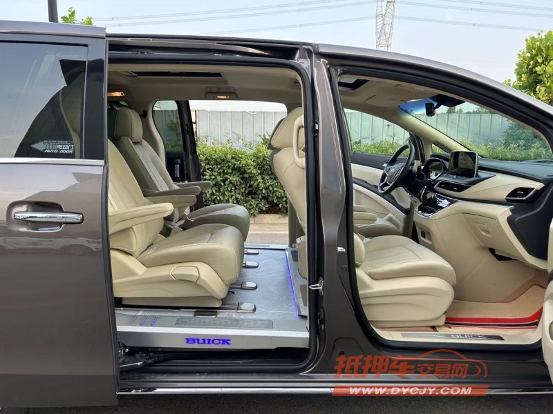 济宁24年别克GL86