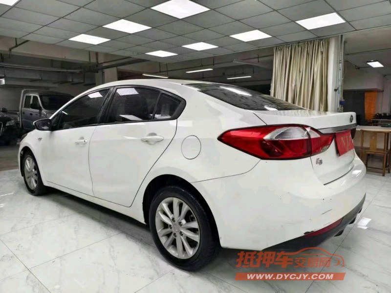 成都18年起亚K37