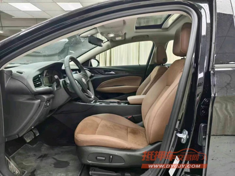 成都23年别克君威6