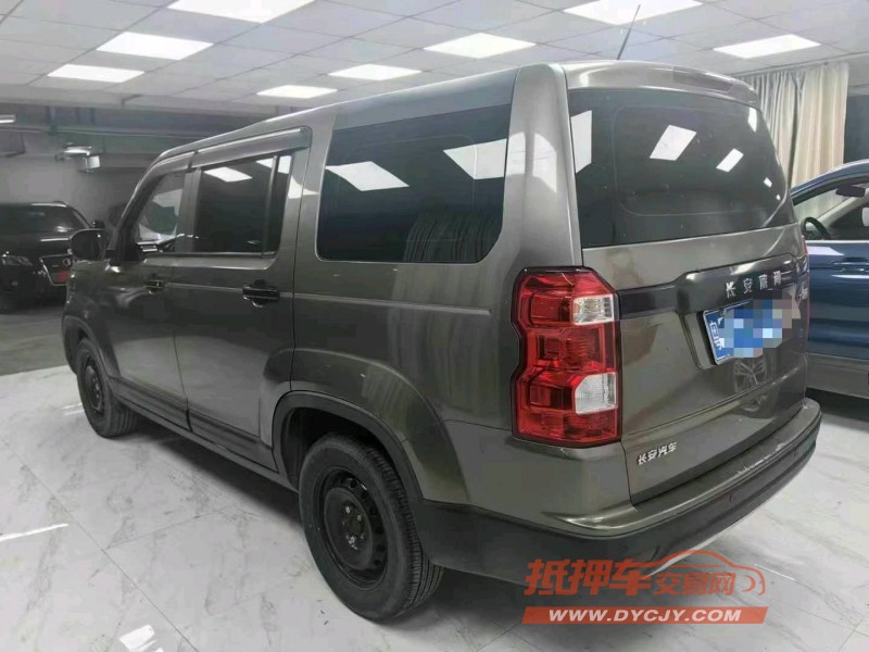 成都20年长安汽车X70A7