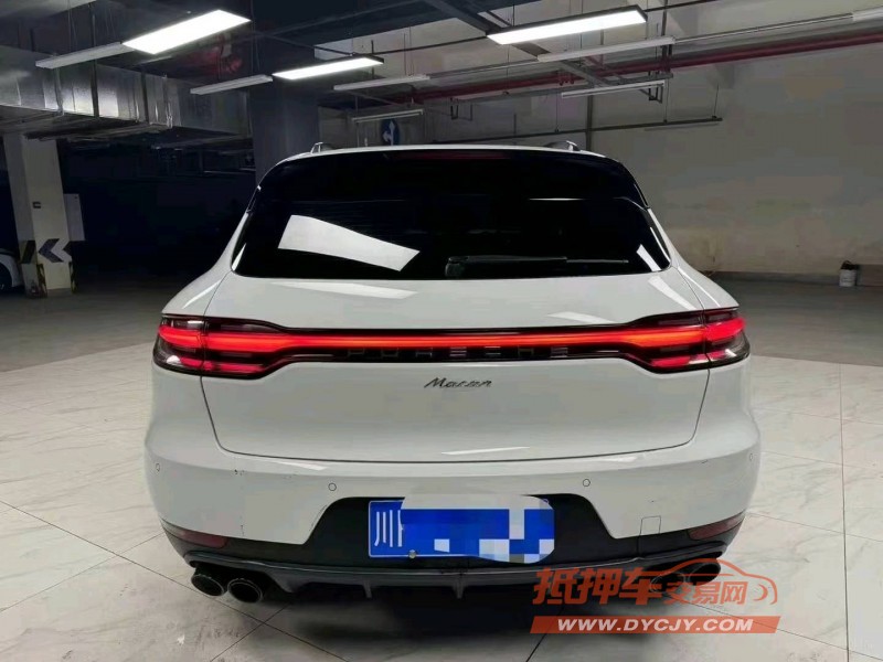 成都19年保时捷Macan2