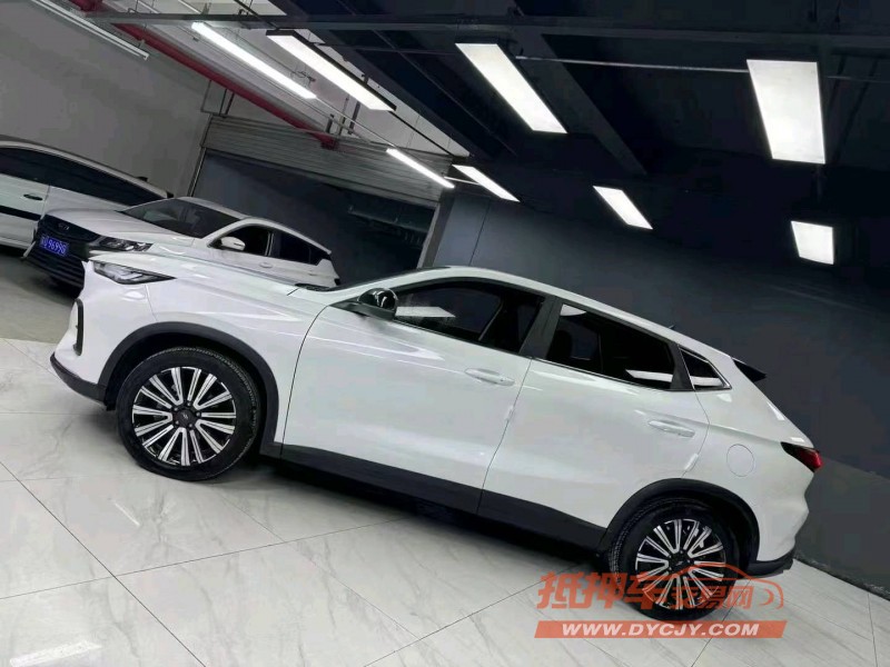 成都22年长安汽车欧尚3