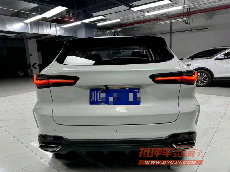 成都22年长安汽车欧尚8