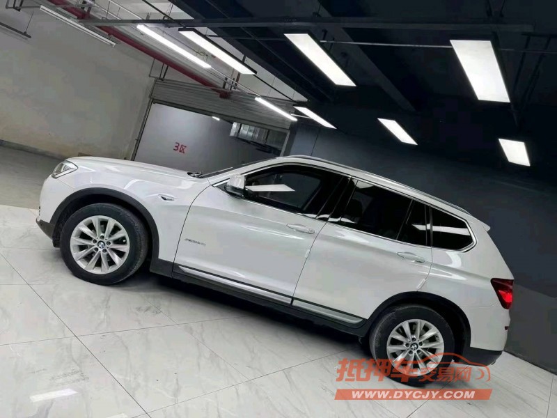 成都15年宝马X33