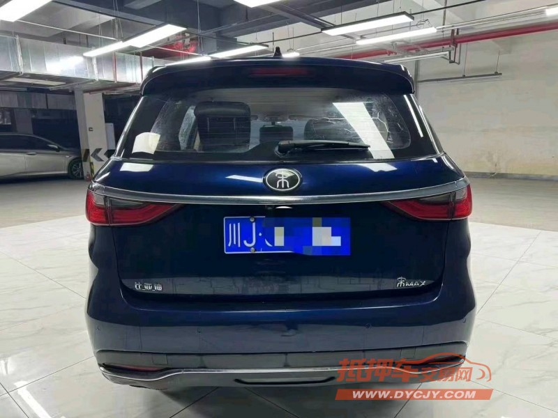 成都18年比亚迪宋5