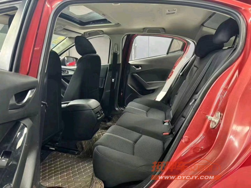 成都18年马自达昂克赛拉8