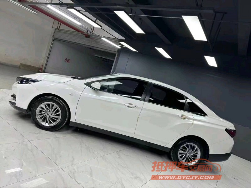 成都18年马自达昂克赛拉5