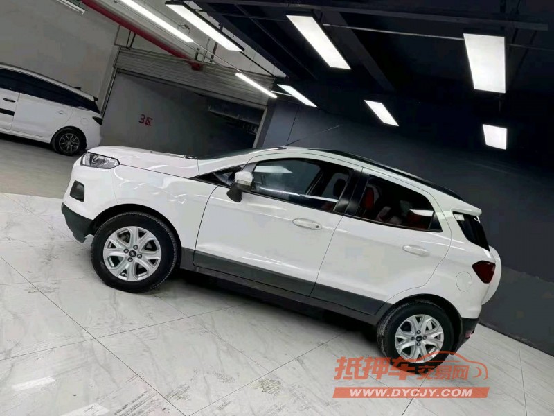 成都16年福特翼搏4