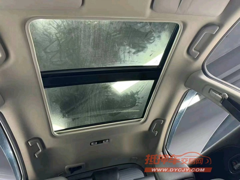 成都19年本田缤智4