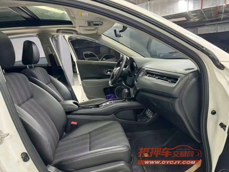 成都19年本田缤智7