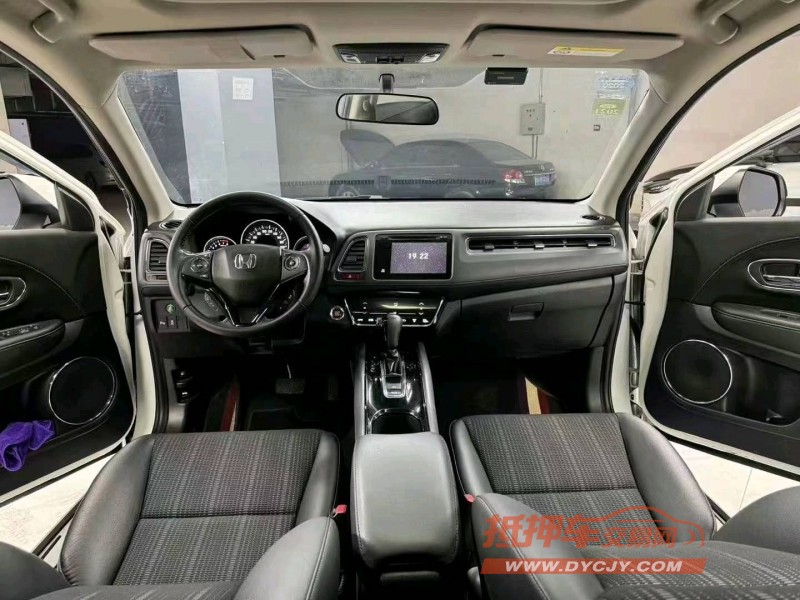 成都19年本田缤智9