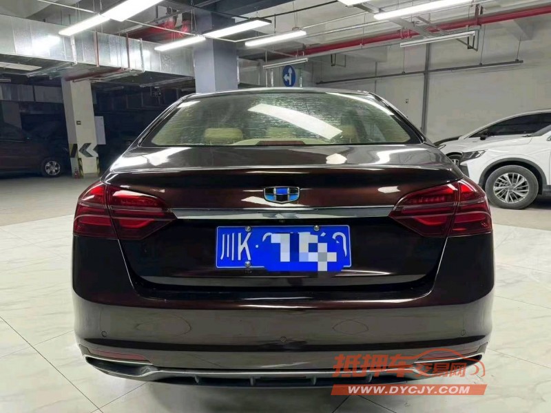 成都18年吉利帝豪4